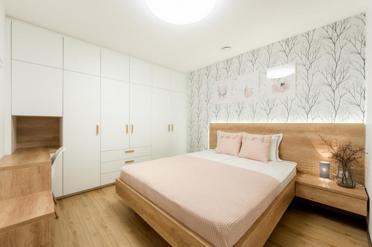 Apartments Gros Radece Экстерьер фото